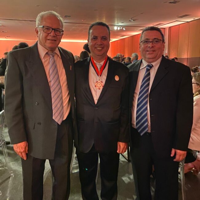 439ca958-798c-4e11-b77f-8239e91d7f3d