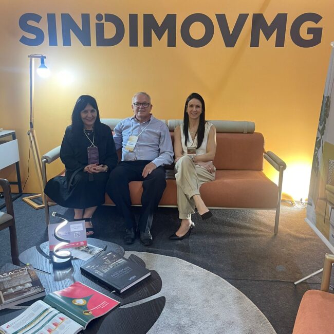 b7352434-b2b1-4176-a730-9e440533d94e